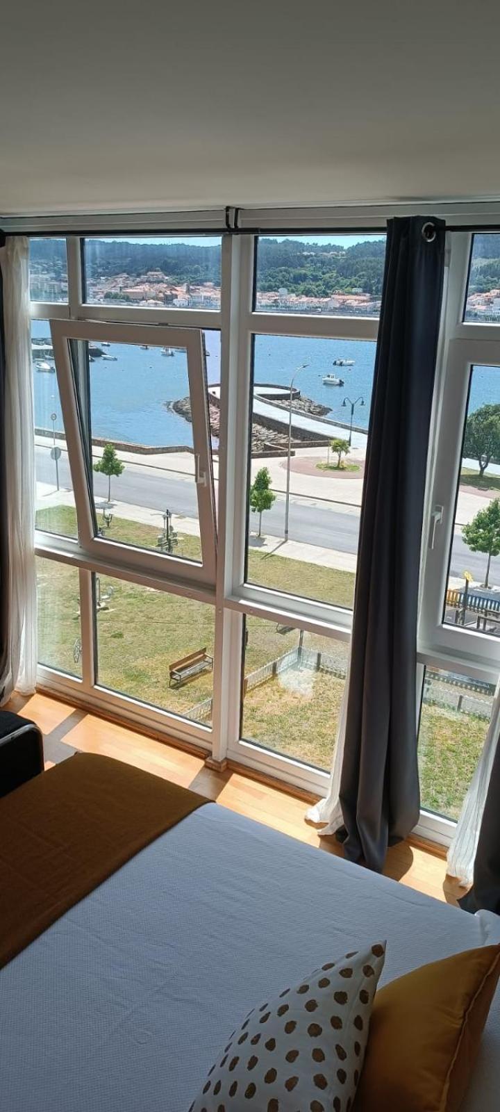 Apartamento Estupendas Vistas Al Mar Cee Exterior foto